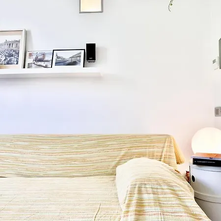 Charming Mini Near Vatican With Parking Apartment